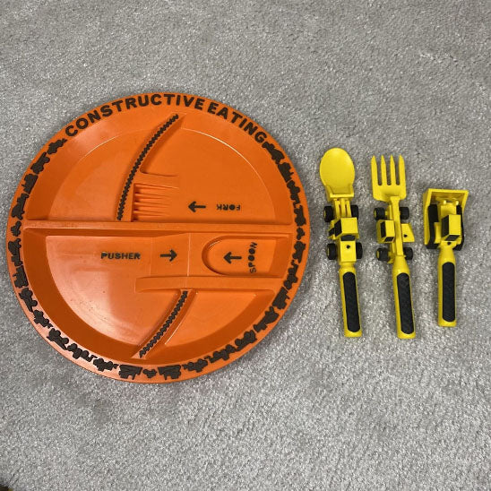 assiette-pour-bebe-avec_couvert