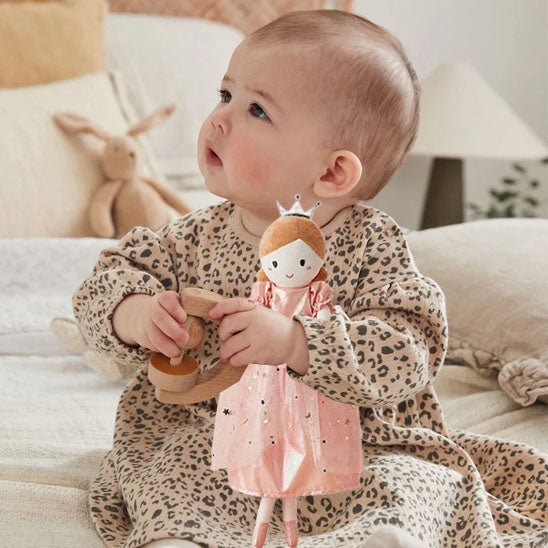 doudou-bebe-princesse-élégante