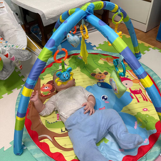 tapis-d'éveil-bébé-éléphant-bleu