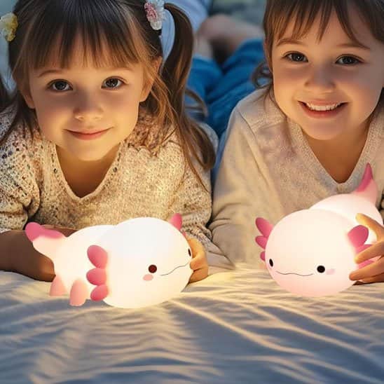 Veilleuse bébé axolotl fille