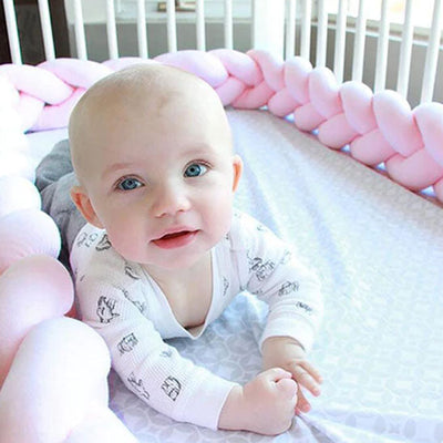 Tresse de lit bébé