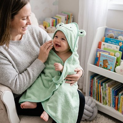 Cape de bain bébé grenouille