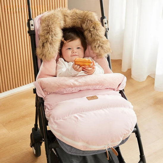 chanceliere-pour-pour-poussette-fille