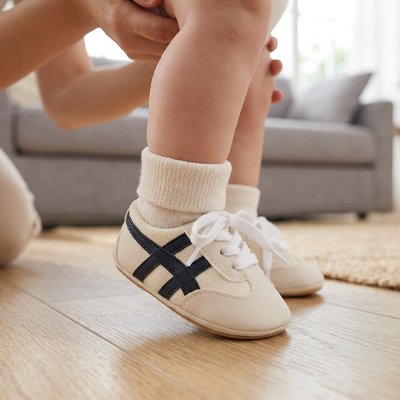 Chaussure bebe solide