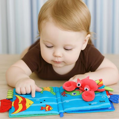 Livre bebe en tissus colorée