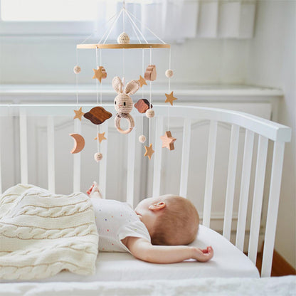mobile-bebe-suspendue